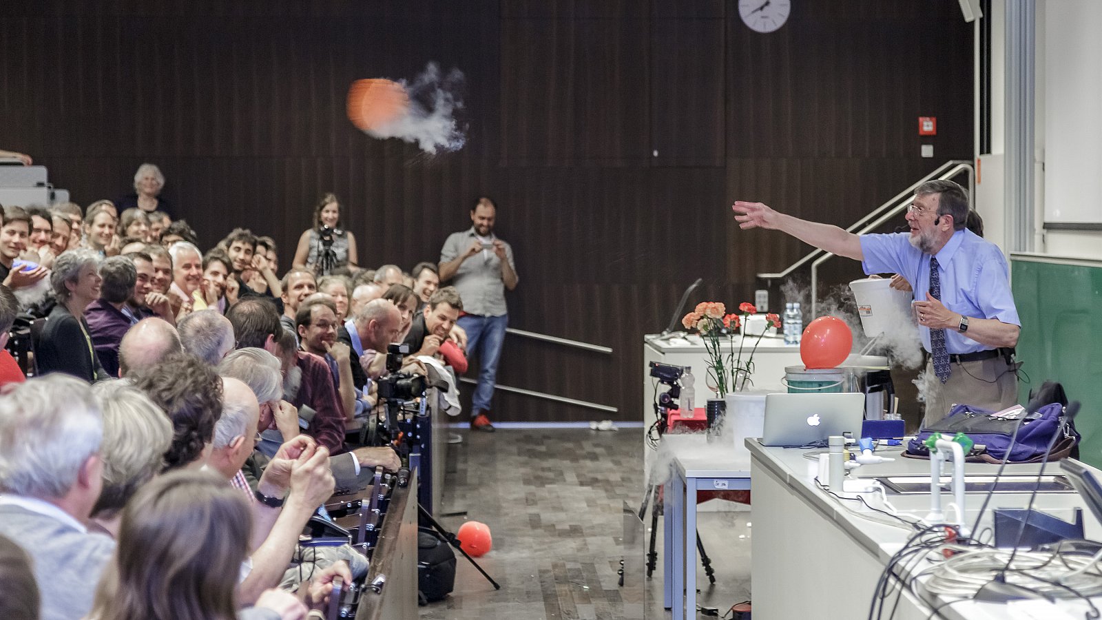 Quantum Fest - Public lecture Bill Phillips