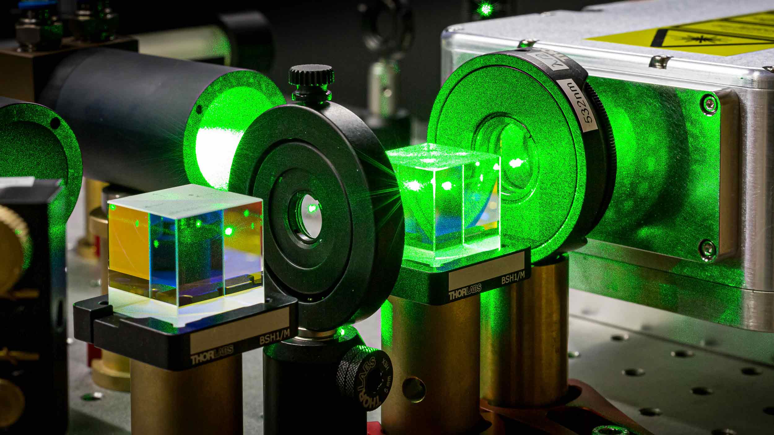 Testing a high power 532nm laser