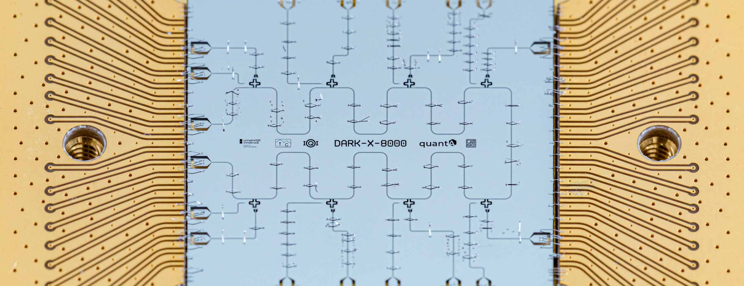 Superconducting Qubits Coupled to a Coplanar Waveguide