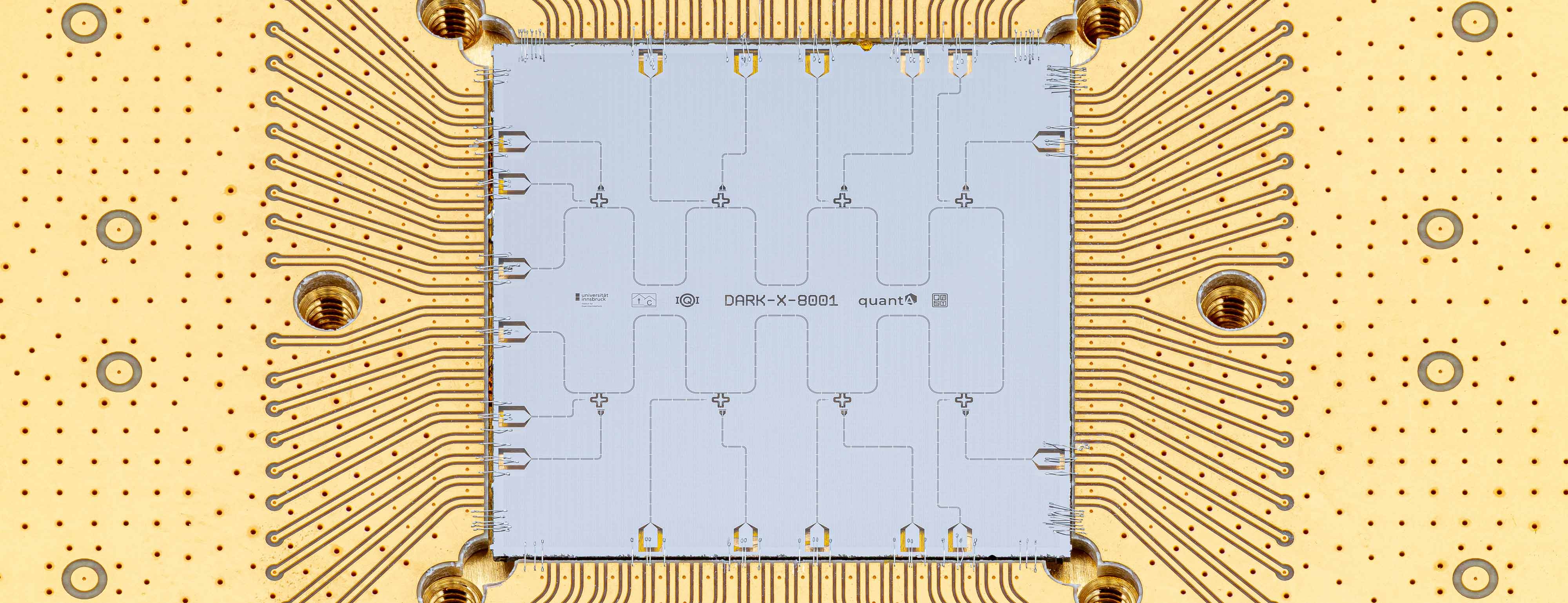 Superconducting Qubits Coupled to a Coplanar Waveguide