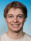 b_108_0_16777215_0_0_https___resource.iqoqi.at_staff_db_KNOLL_Pascal_web.jpg