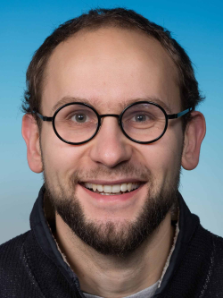 b_250_0_16777215_0_0_https___resource.iqoqi.at_staff_db_KORSCH_Alexander_web.jpg